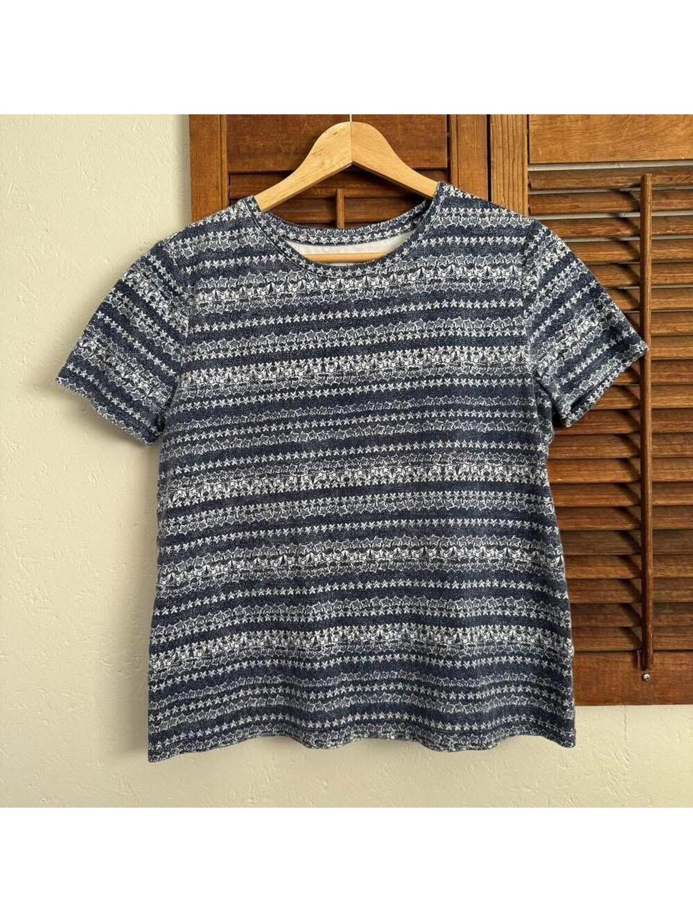Blue stars patriotic Americana 100% cotton t-shirt tee